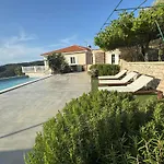 فيلة Bay View فاثي