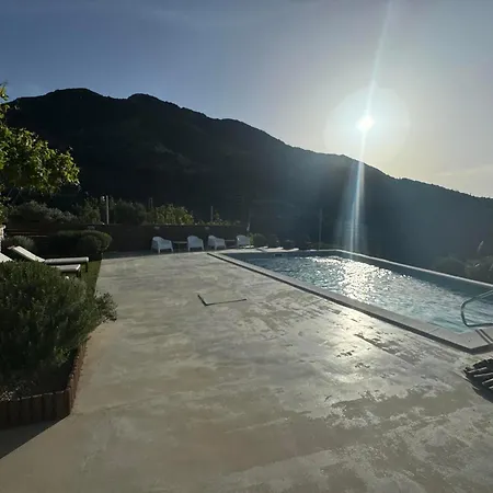 Bay View فيلة